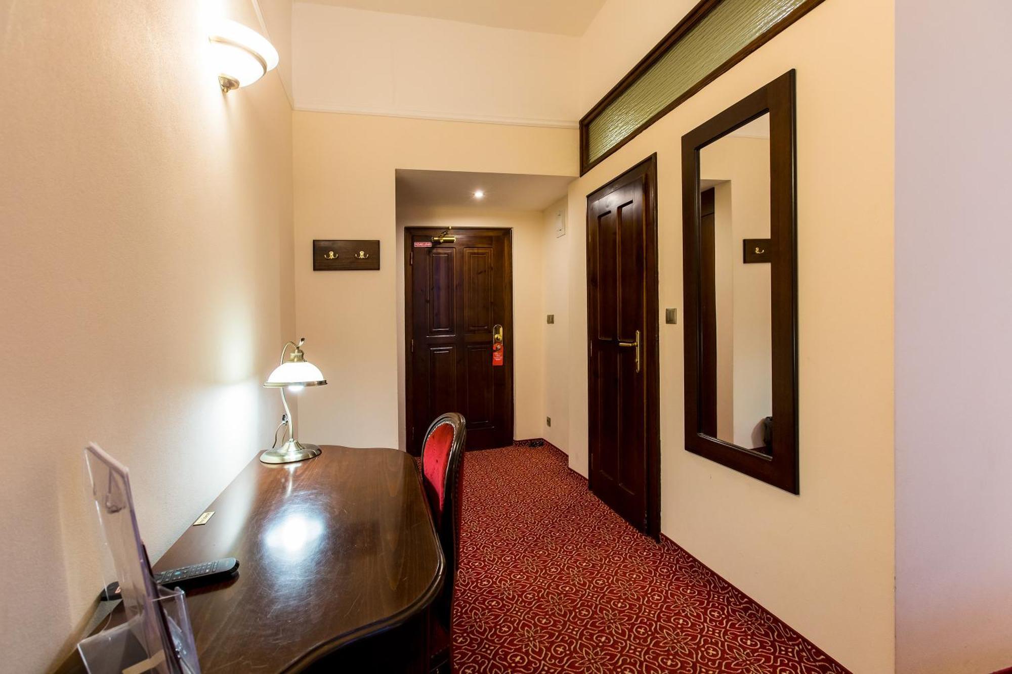 Hotel Bankov Kosice Room photo